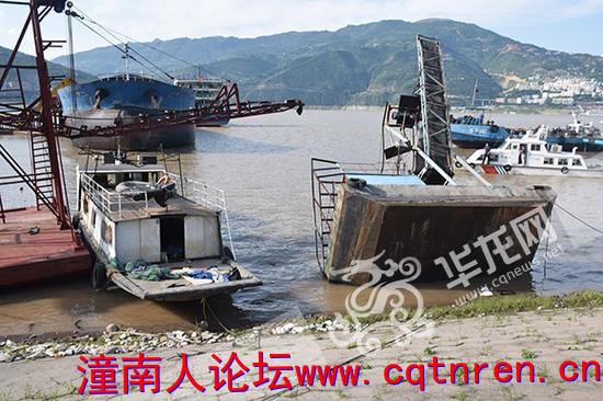 iZki-fxtwuff5134345.jpg