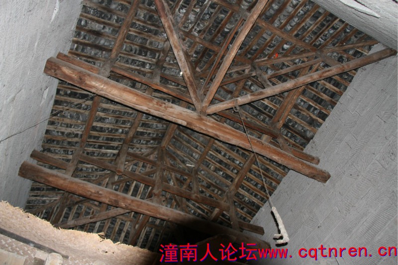 鸭舌嘴碉楼1.jpg