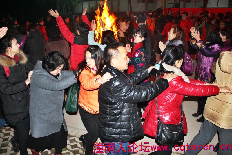 篝火晚会6.jpg