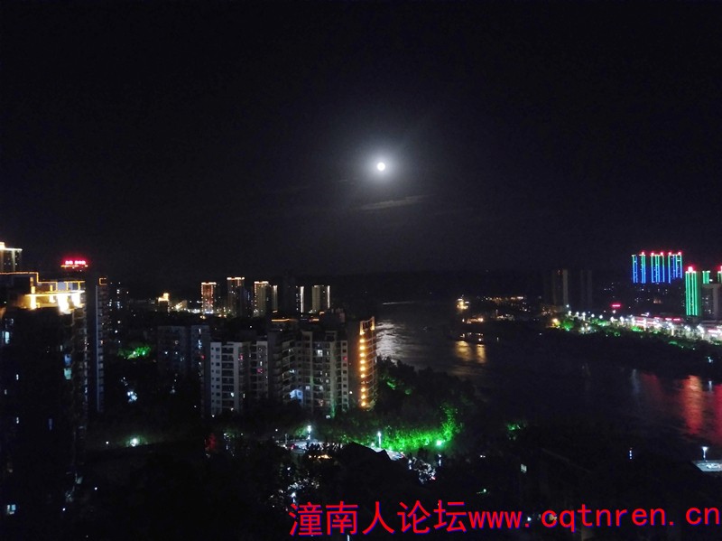 潼南圆月夜.jpg