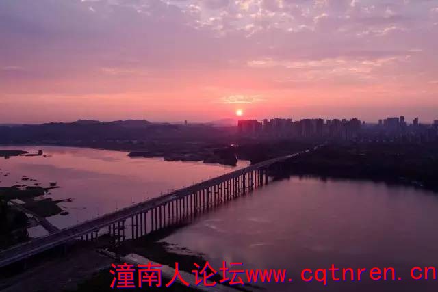 cee5e483d7fb9d1f4dcb3ea8bfaf2d22.jpg