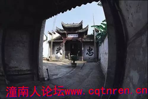 90813dc8c13d426c414b932134f6e530.jpg