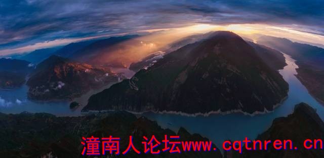 ca12a3b14f80cdbe9f611bd46e1c5bdd.jpg