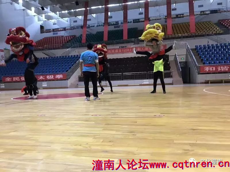 5f12617590f06f8595c4bcf575b82ccc.jpg