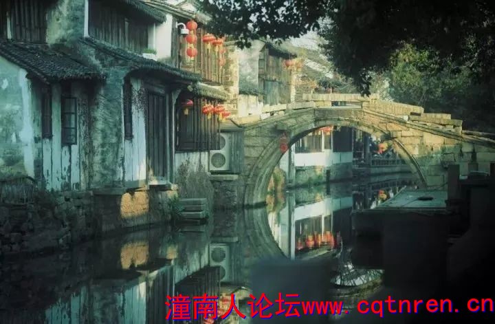 df2bbcbaca8c2c4ae0dbc47d992b815c.jpg