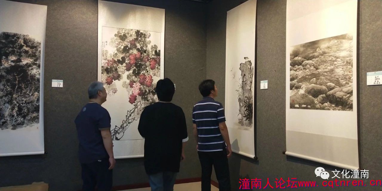 ff31d2d6983f3514d29d16a720bd82c3.jpg