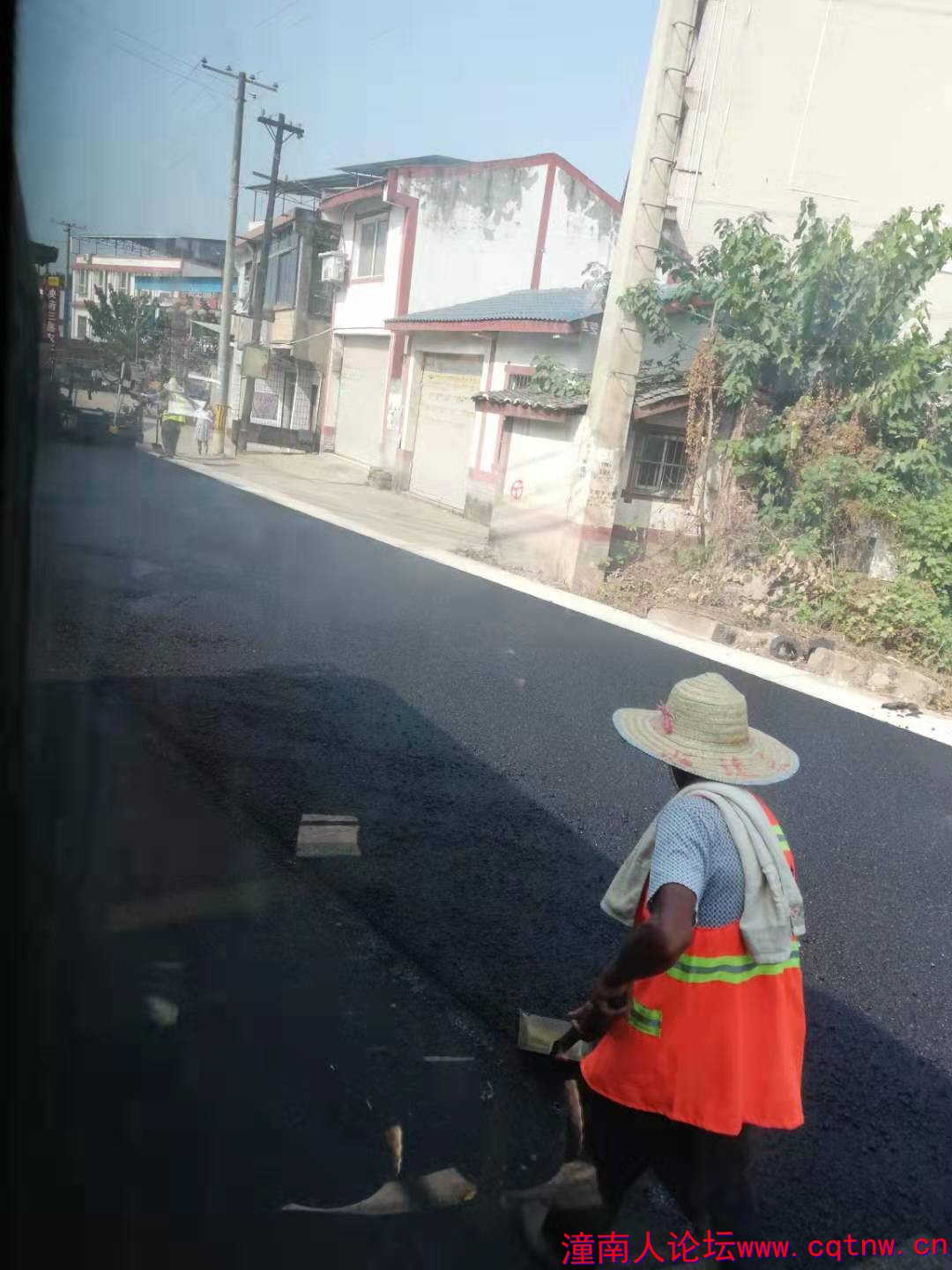b3.jpg