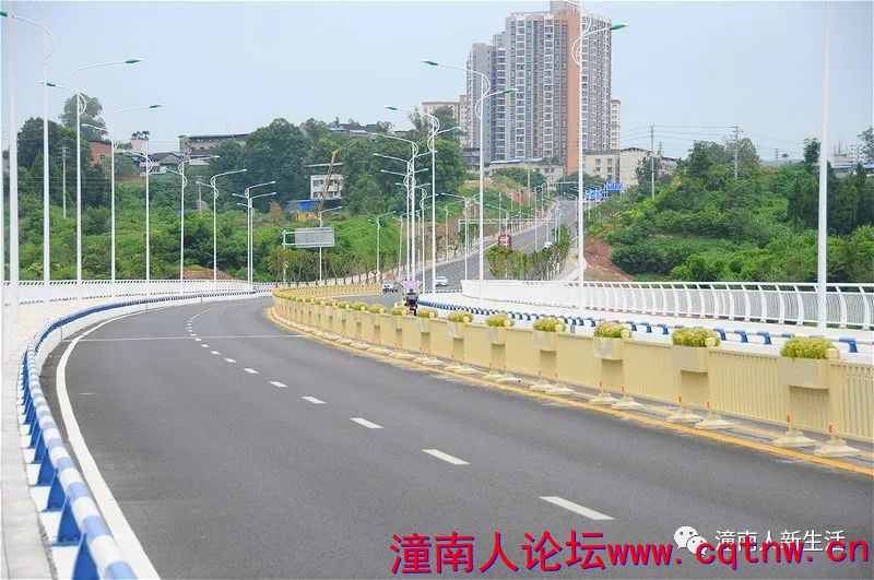 203201kmd5jmdiyqa00zim.jpg