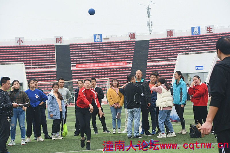 实心球1.jpg